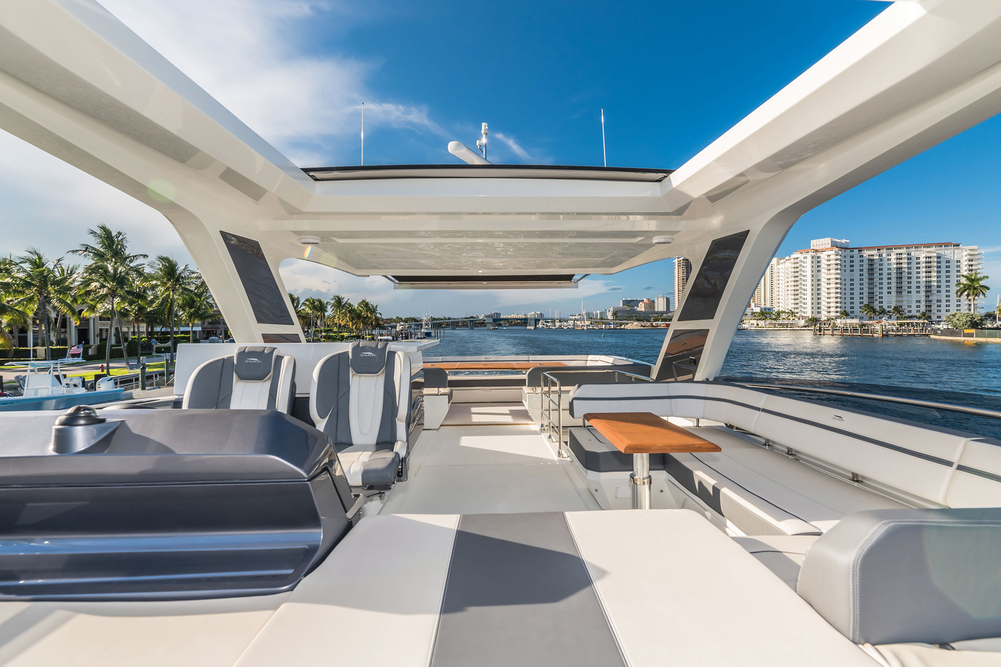 Galeon-680-Fly-gal-40-yachts-france-174